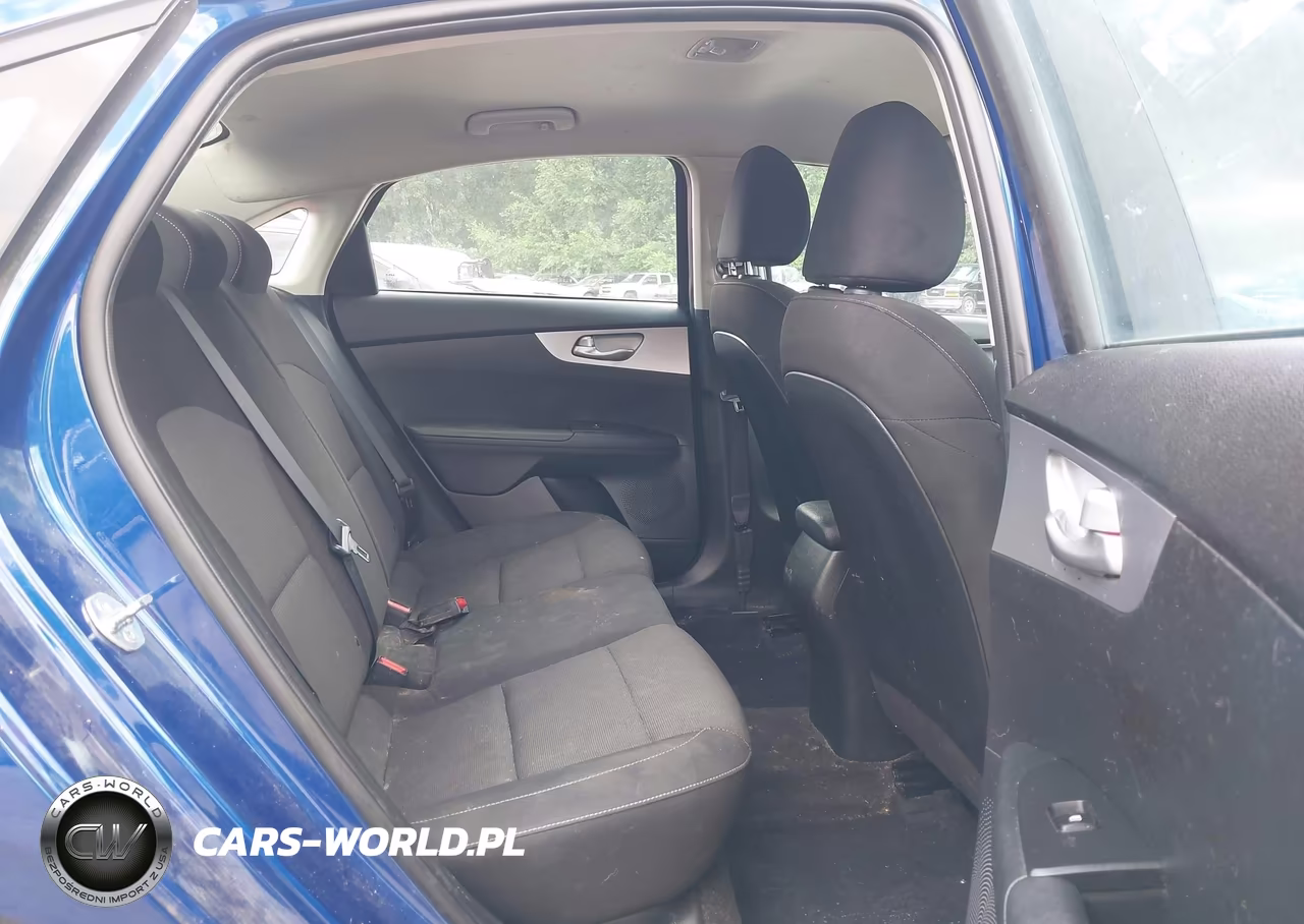 2024 Kia Forte Lxs VIN:3KPF24AD1RE749911 - 8