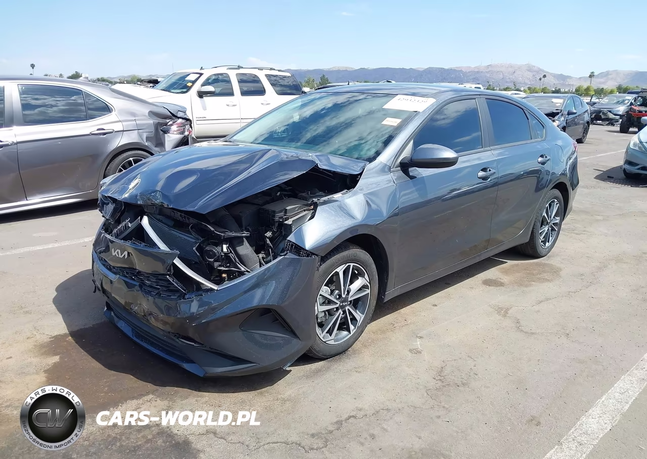 2024 Kia Forte Lxs VIN:3KPF24AD7RE731185 - 2