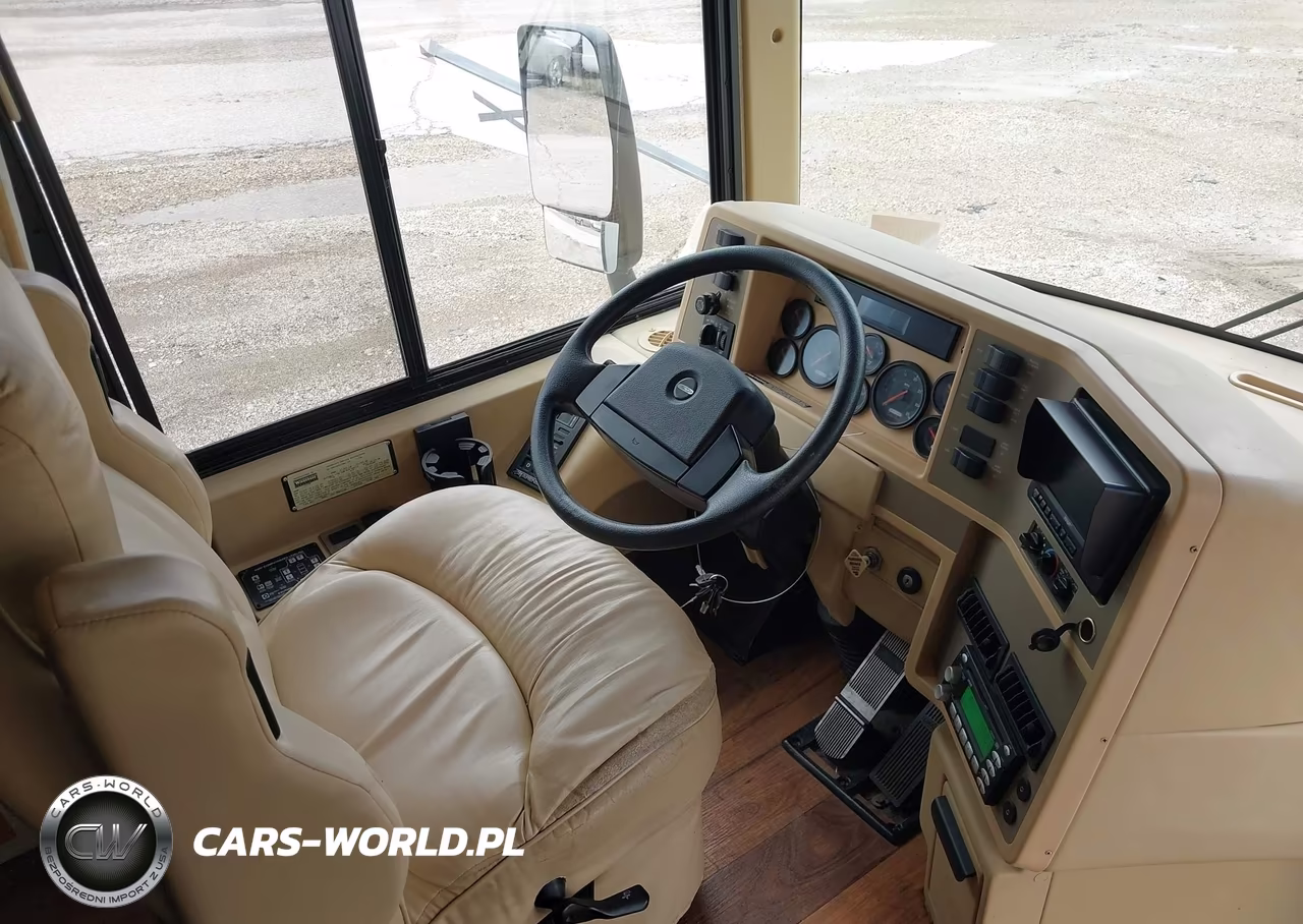 2007 Freightliner Chassis X Line Motor Home VIN:4UZACJBV77CY82055 - 19