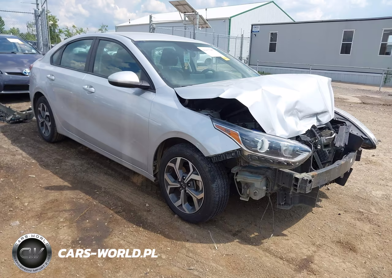 2021 Kia Forte Lxs – zdjęcie 1 z 17