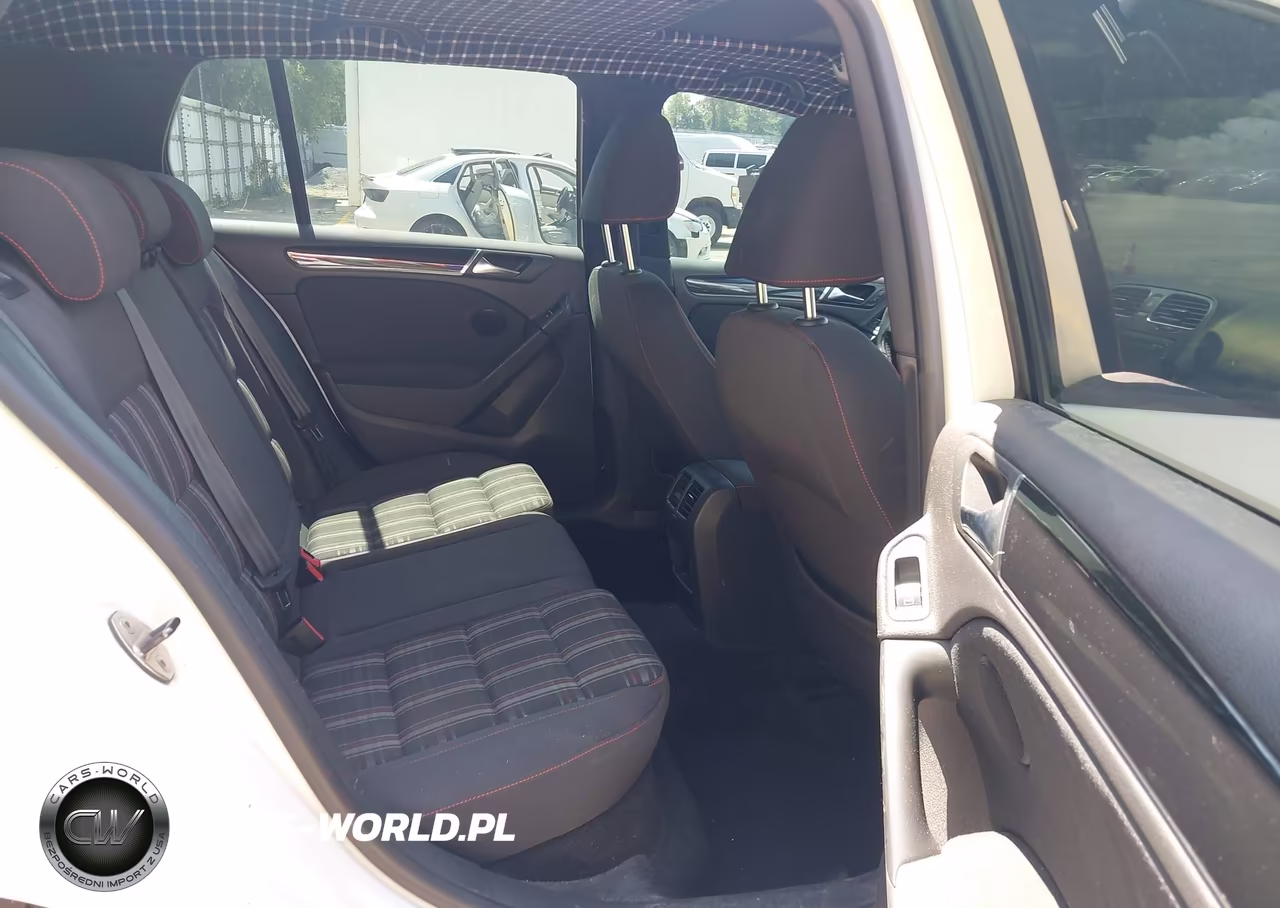 2010 Volkswagen Gti 4-Door VIN:WVWGD7AJ7AW325276 - 8