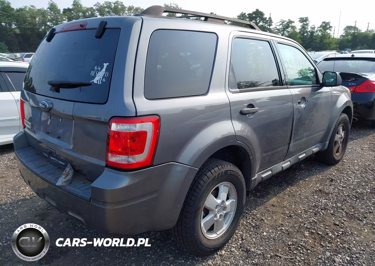 2011 Ford Escape Xlt VIN:1FMCU0D71BKA03047 - 4