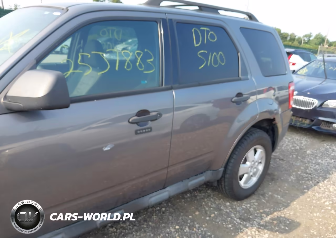 2011 Ford Escape Xlt VIN:1FMCU0D71BKA03047 - 6