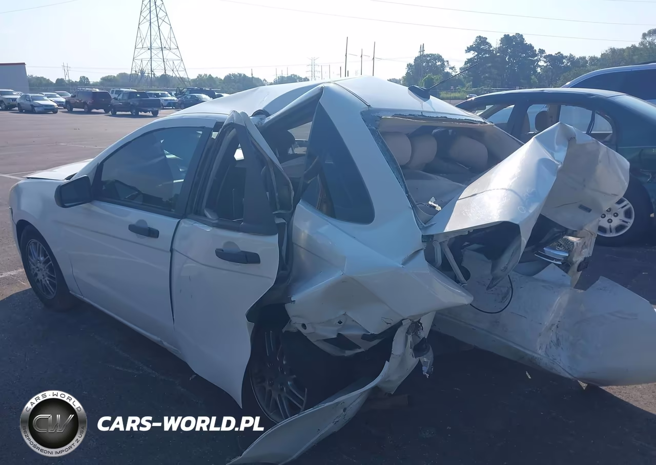 2010 Ford Focus Se VIN:1FAHP3FN9AW115719 - 3
