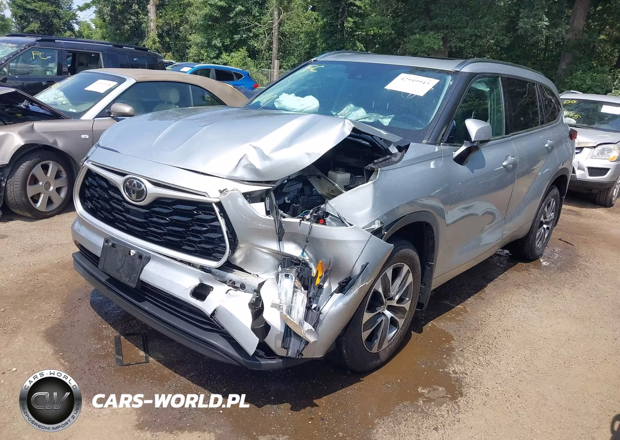 2020 Toyota Highlander Xle VIN:5TDHZRBH6LS501895 - 2