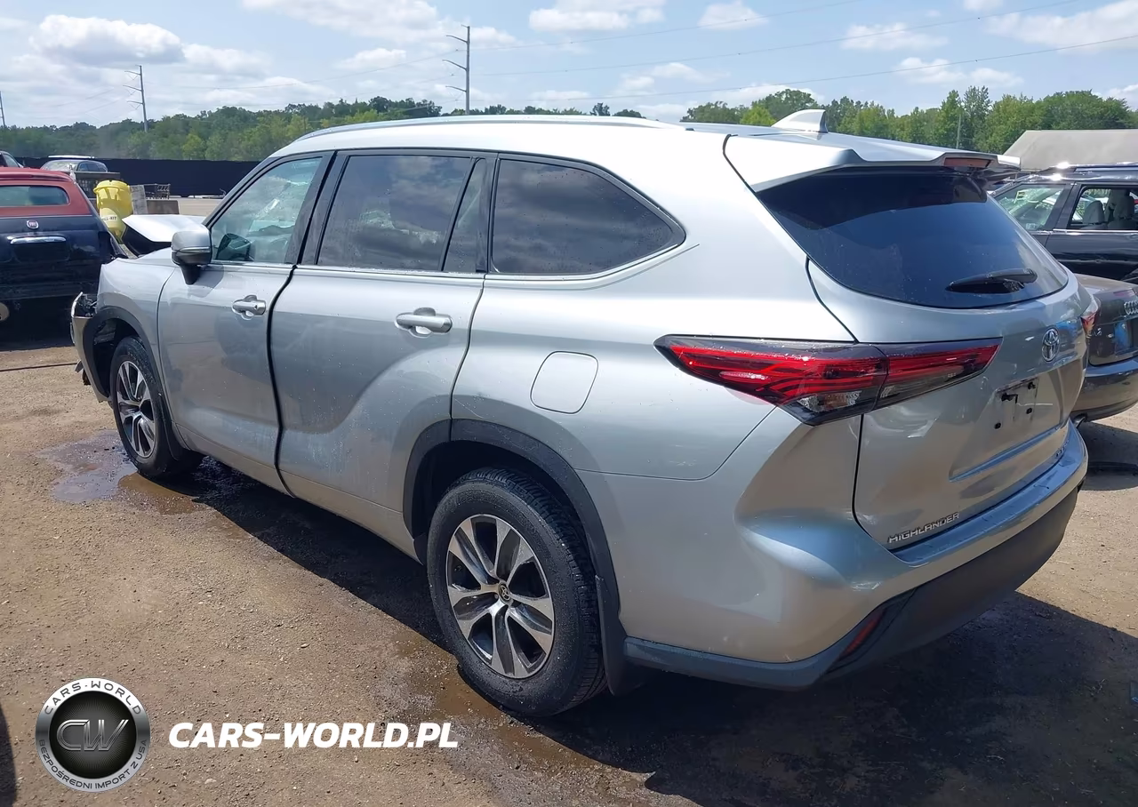 2020 Toyota Highlander Xle VIN:5TDHZRBH6LS501895 - 3