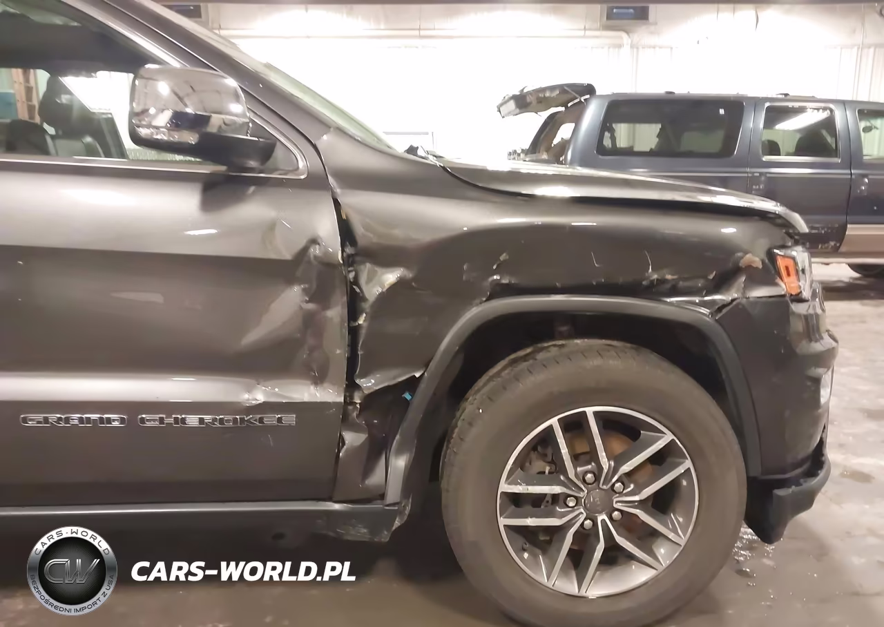 2019 Jeep Grand Cherokee Limited 4X4 VIN:1C4RJFBG5KC772996 - 6