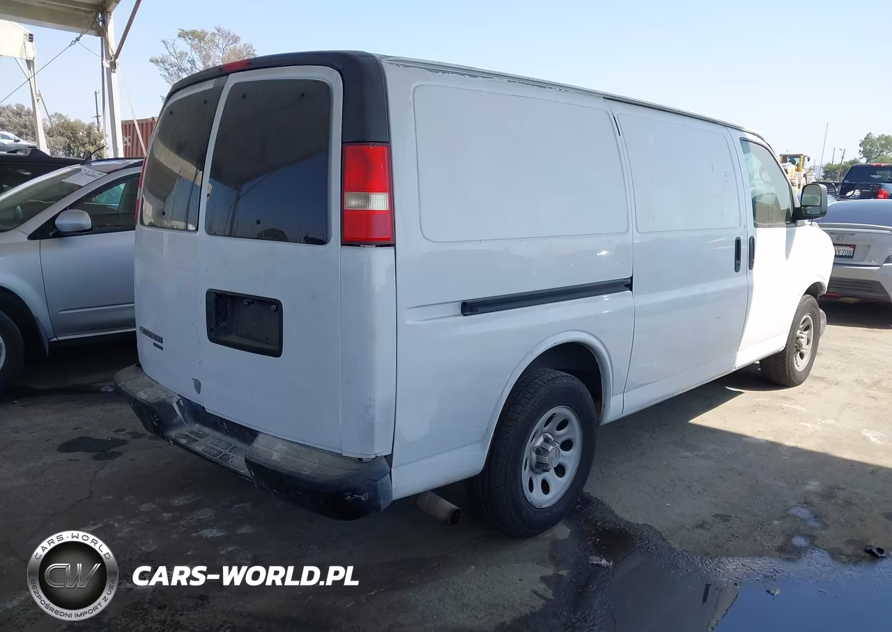 2013 Chevrolet Express 1500 Work Van VIN:1GCSGAFX2D1123412 - 4