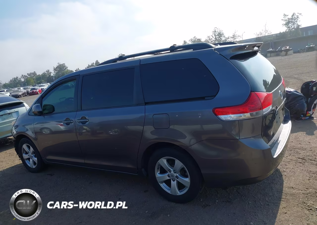 2012 Toyota Sienna Le V6 8 Passenger VIN:5TDKK3DC2CS260829 - 15
