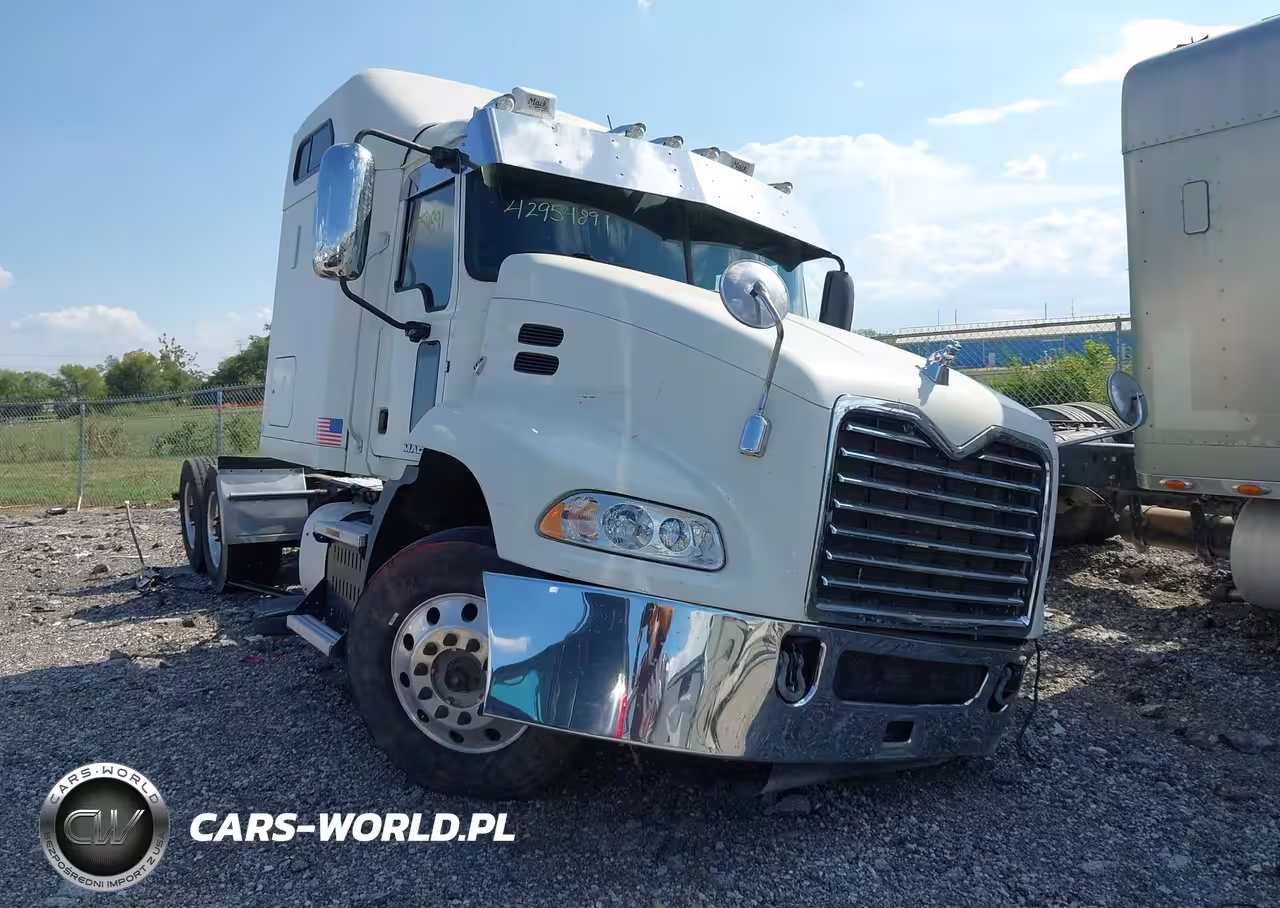 2015 Mack 600 Cxu600