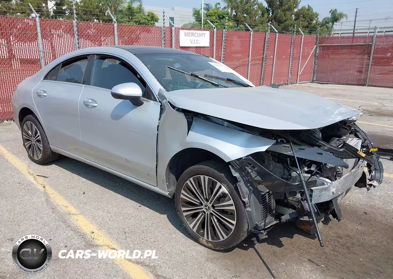 2023 Mercedes-Benz Cla 250 Coupe – zdjęcie 1 z 17