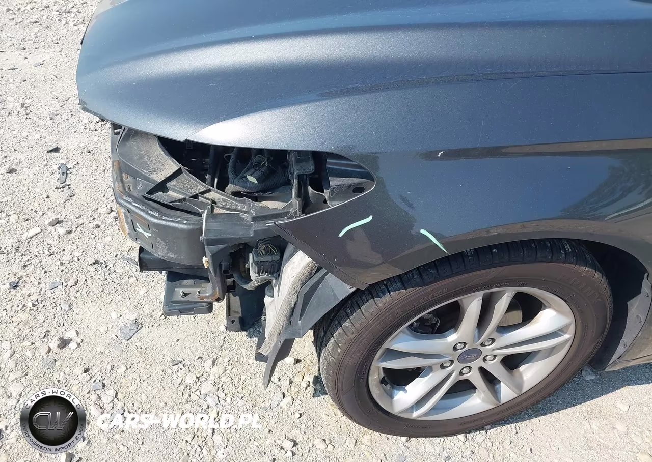 2018 Ford Fusion Se VIN:3FA6P0H7XJR140328 - 17