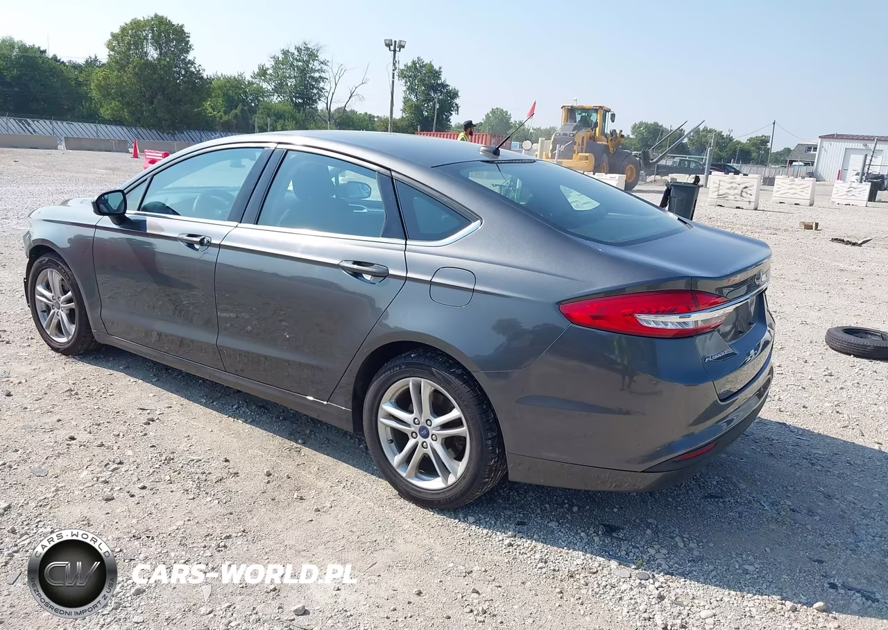 2018 Ford Fusion Se VIN:3FA6P0H7XJR140328 - 3