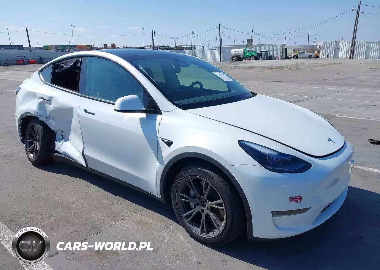 2024 Tesla Model Y Long Range Dual Motor All-Wheel Drive