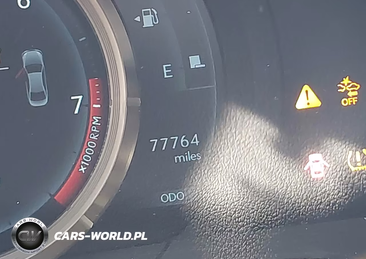 2018 Lexus Is 300 VIN:JTHC81D29J5031855 - 15
