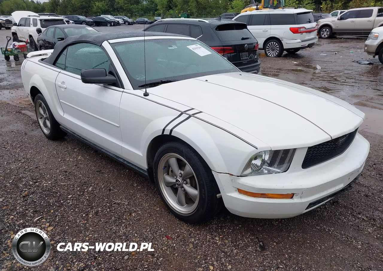 2006 Ford Mustang V6