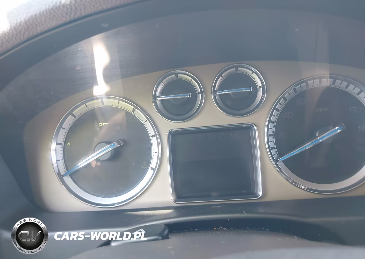 2008 Cadillac Escalade Standard VIN:1GYFK43828R242660 - 7