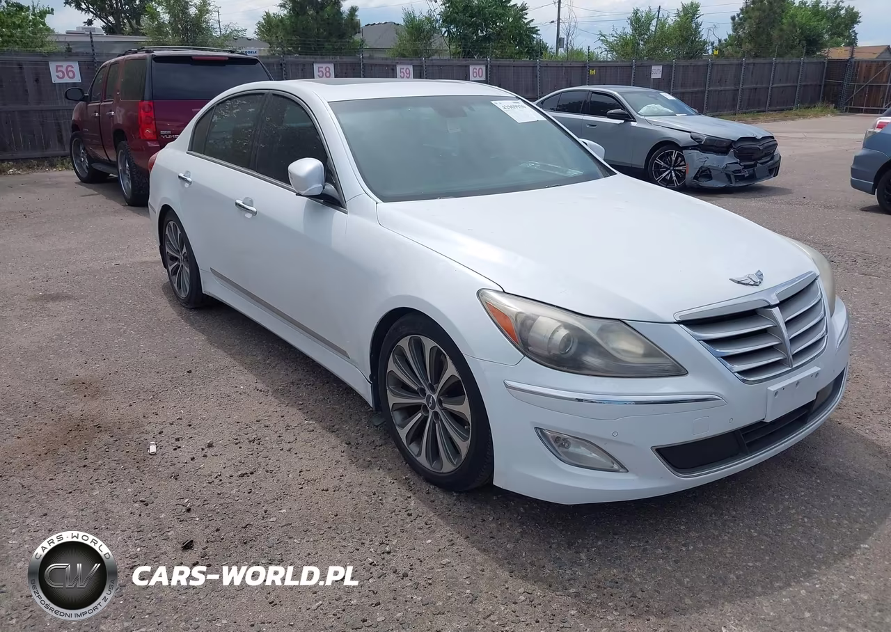 2014 Hyundai Genesis 5.0 R-Spec – zdjęcie 1 z 15