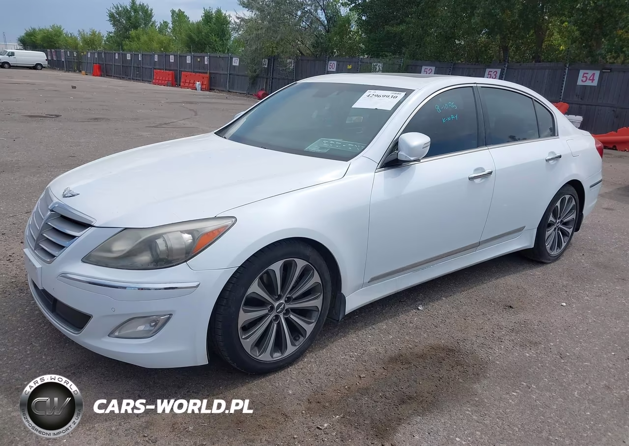 2014 Hyundai Genesis 5.0 R-Spec VIN:KMHGC4DH4EU262404 - 13