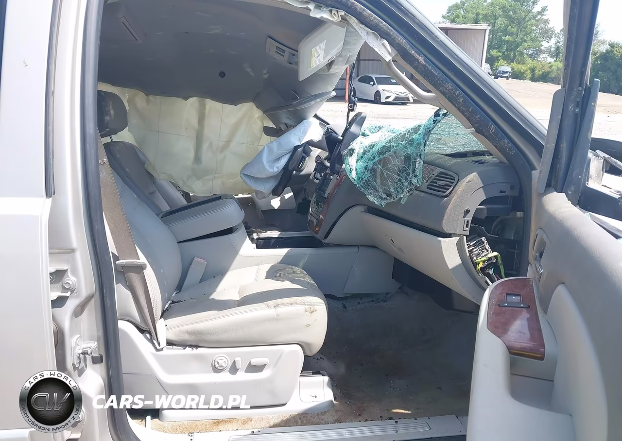 2008 Chevrolet Tahoe Lt VIN:1GNFK130X8J170868 - 5