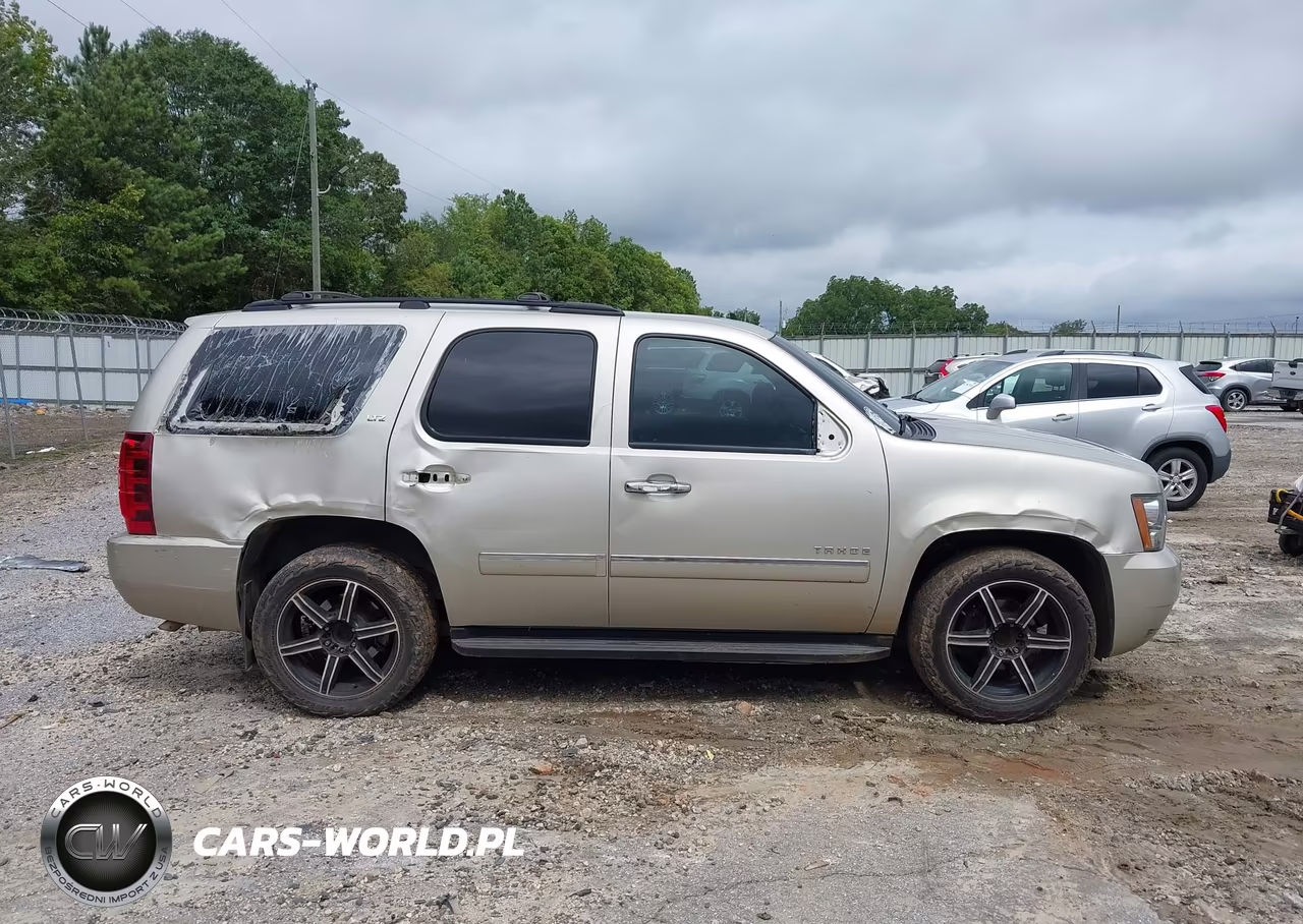 2013 Chevrolet Tahoe Ltz VIN:1GNSCCE01DR144918 - 13