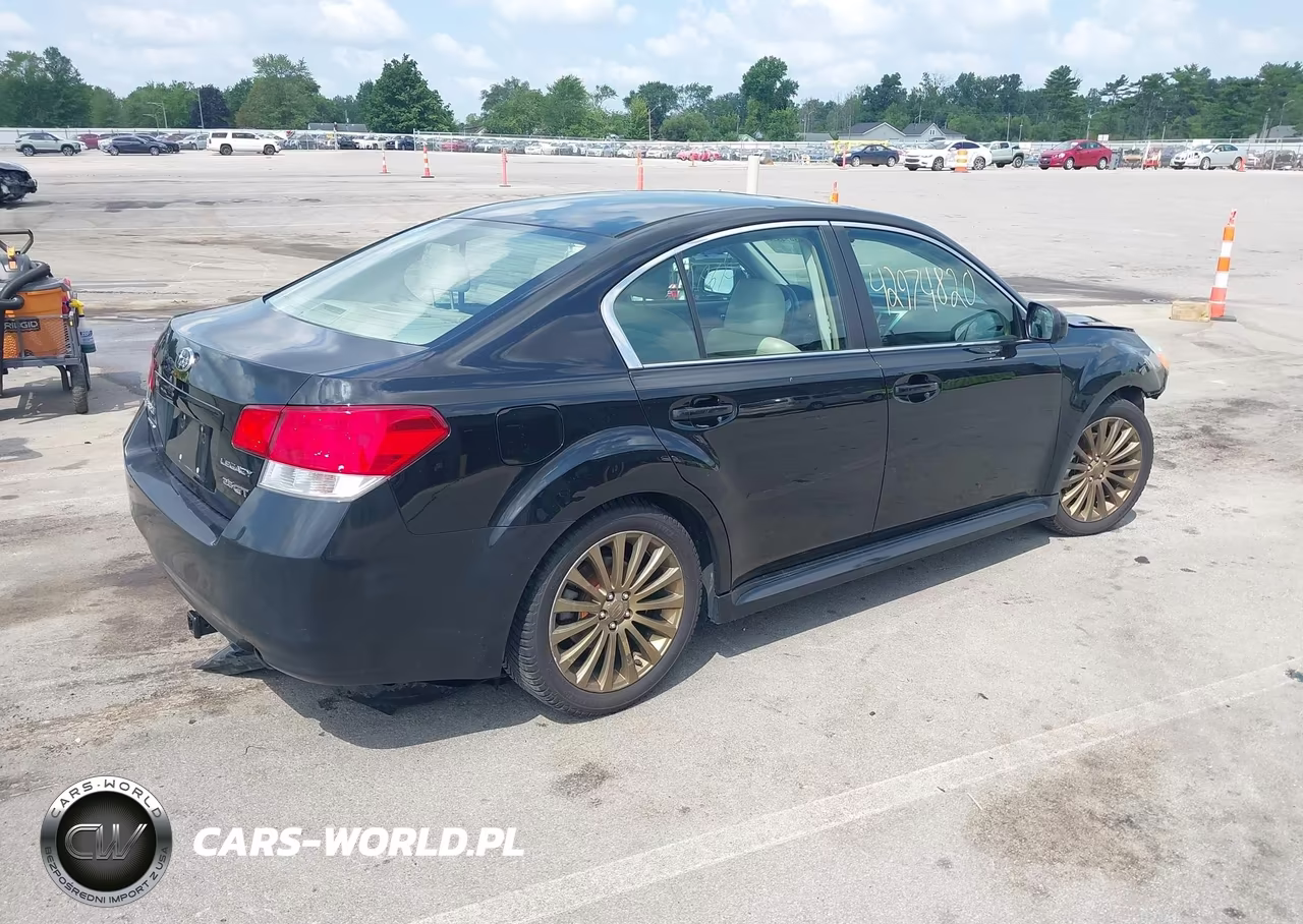 2010 Subaru Legacy 2.5Gt Limited VIN:4S3BMFL67A1210123 - 4