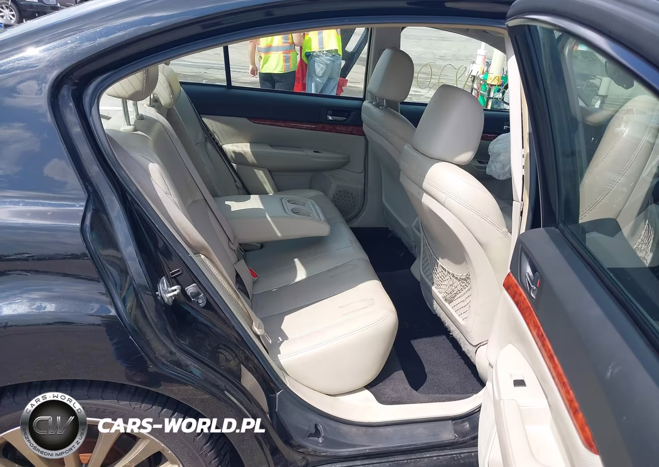 2010 Subaru Legacy 2.5Gt Limited VIN:4S3BMFL67A1210123 - 8