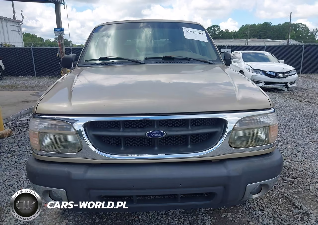 2000 Ford Explorer Xlt VIN:1FMDU63E2YZA39031 - 6