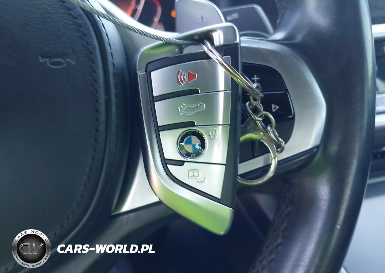 2020 BMW 330I VIN:3MW5R1J02L8B05307 - 11
