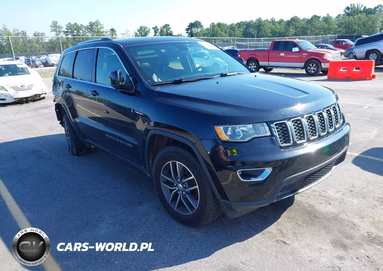 2018 Jeep Grand Cherokee Laredo E 4X4 – zdjęcie 1 z 17