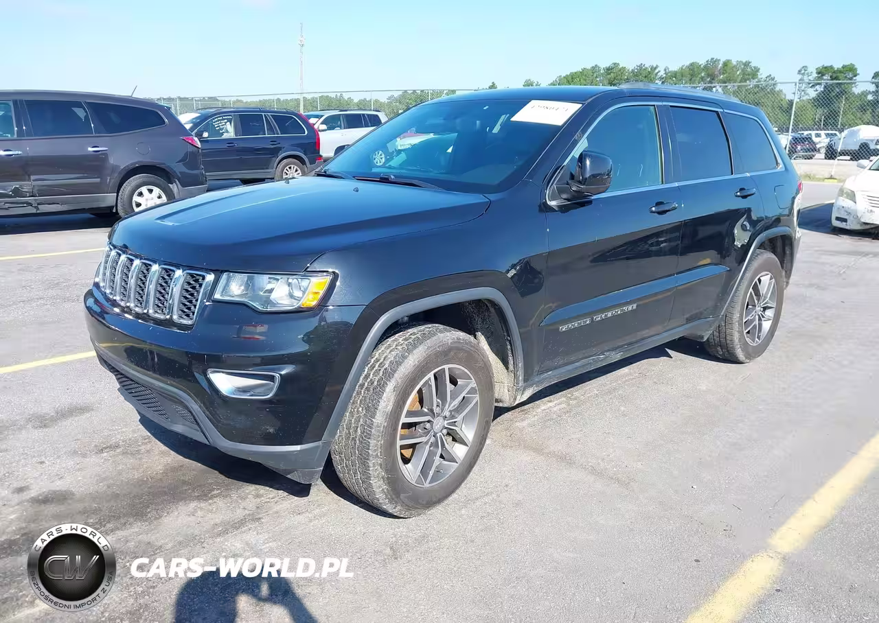 2018 Jeep Grand Cherokee Laredo E 4X4 VIN:1C4RJFAG4JC399532 - 2