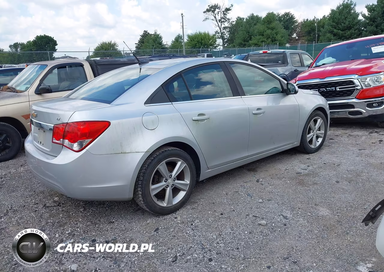 2014 Chevrolet Cruze 2Lt Auto VIN:1G1PE5SB4E7325981 - 4