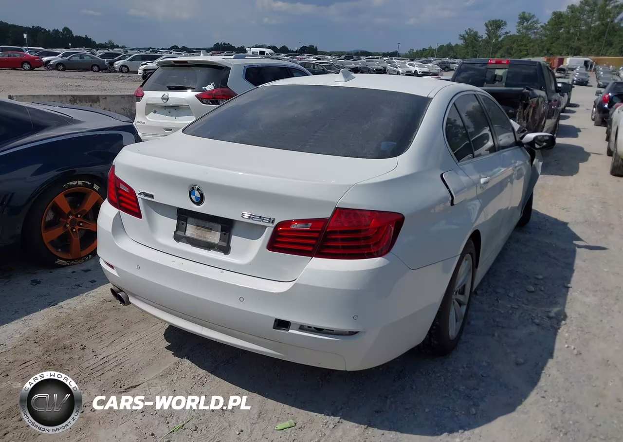 2014 BMW 528I xDrive VIN:WBA5A7C57ED616892 - 4