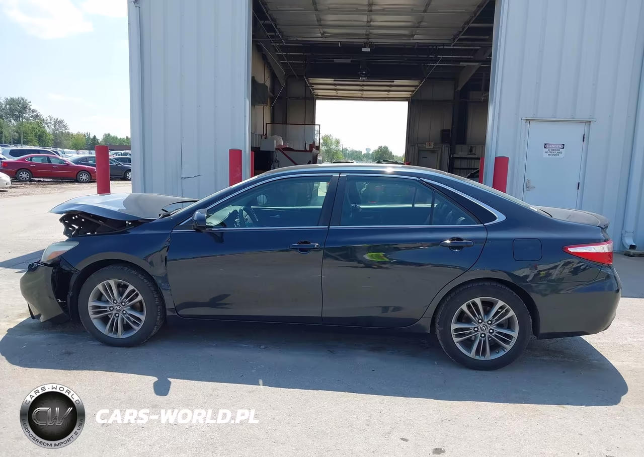 2015 Toyota Camry Se VIN:4T1BF1FK9FU487458 - 14