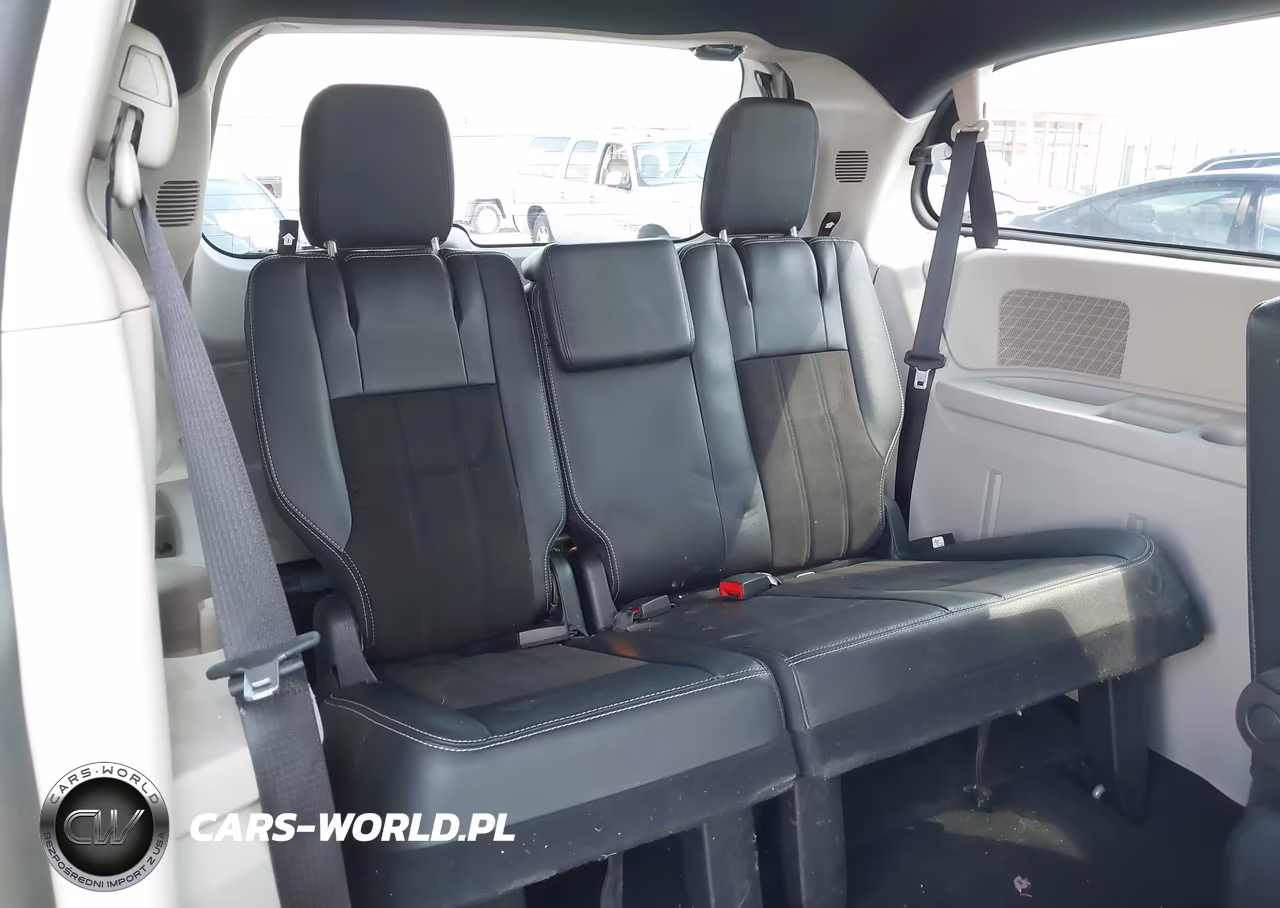 2019 Dodge Grand Caravan Sxt VIN:2C4RDGCG0KR772309 - 17