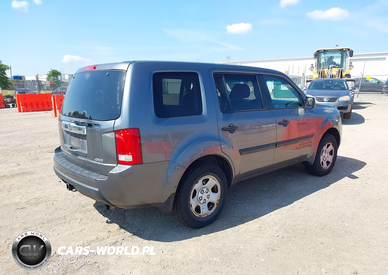 2010 Honda Pilot Lx VIN:5FNYF4H29AB023861 - 4