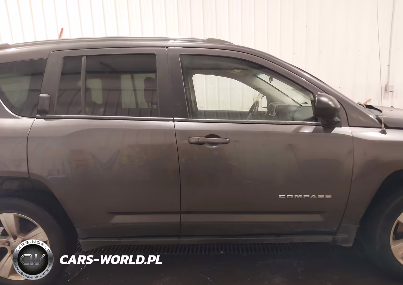 2014 Jeep Compass Sport VIN:1C4NJDBB0ED927007 - 14