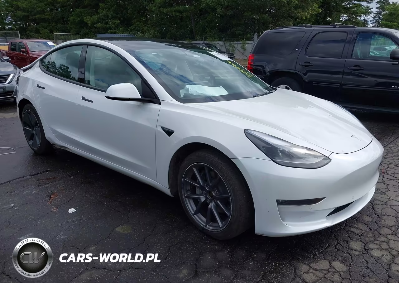 2022 Tesla Model 3 Long Range Dual Motor All-Wheel Drive