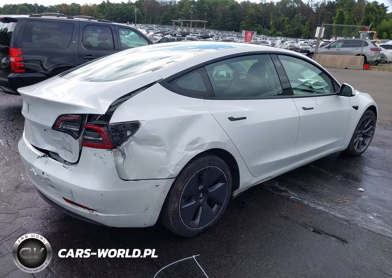 2022 Tesla Model 3 Long Range Dual Motor All-Wheel Drive VIN:5YJ3E1EB8NF247631 - 4
