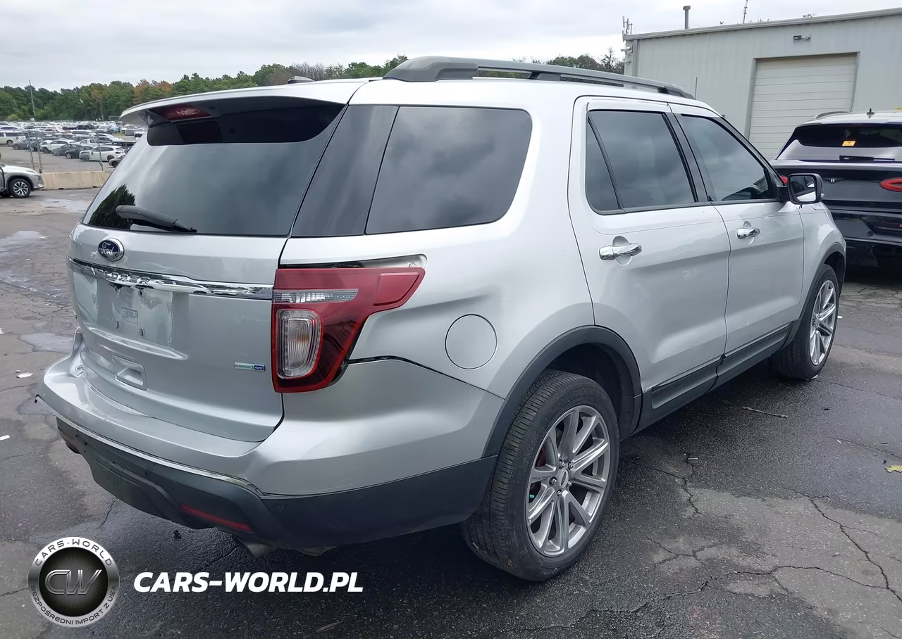 2014 Ford Explorer Sport VIN:1FM5K8GT1EGB59716 - 4