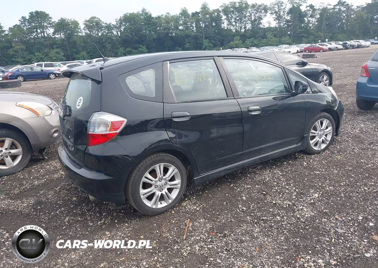 2009 Honda Fit Sport VIN:JHMGE88459S068736 - 4