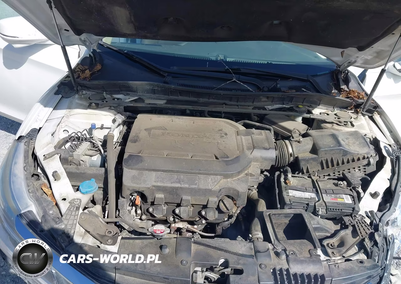 2017 Honda Accord Touring V6 VIN:1HGCR3F9XHA024081 - 10