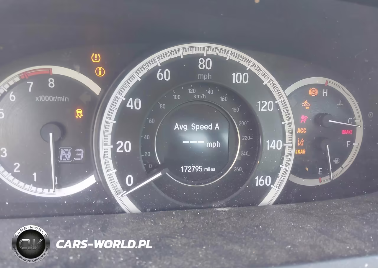 2017 Honda Accord Touring V6 VIN:1HGCR3F9XHA024081 - 7