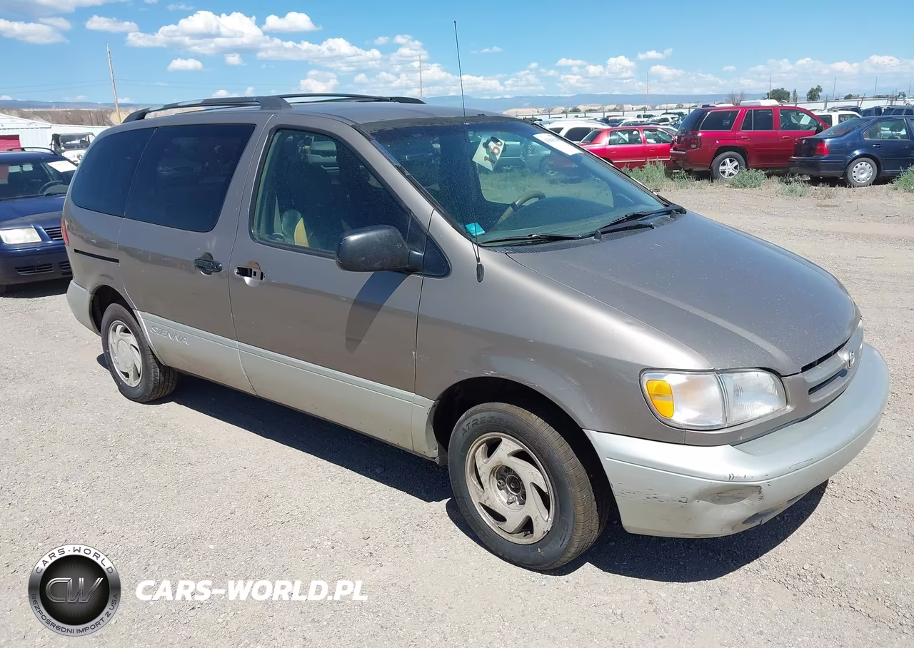 1999 Toyota Sienna Xle