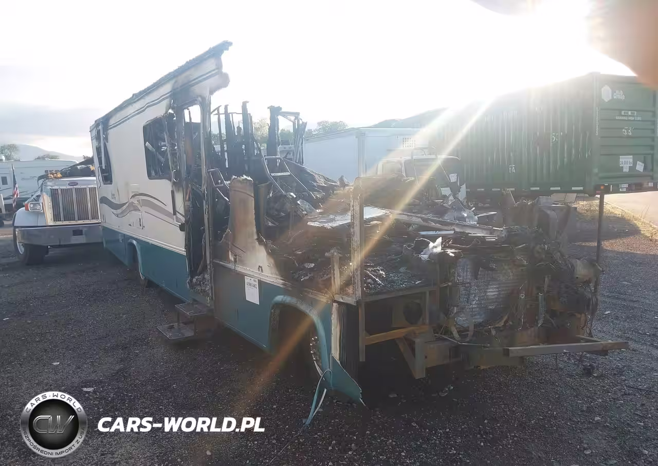 1998 Georgie Boy P30