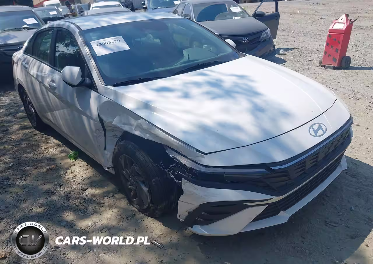 2024 Hyundai Elantra Sel