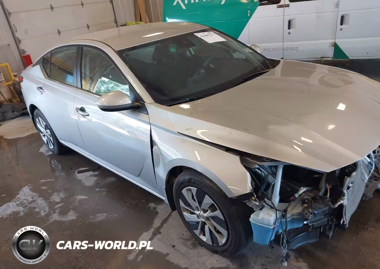 2022 Nissan Altima S Fwd