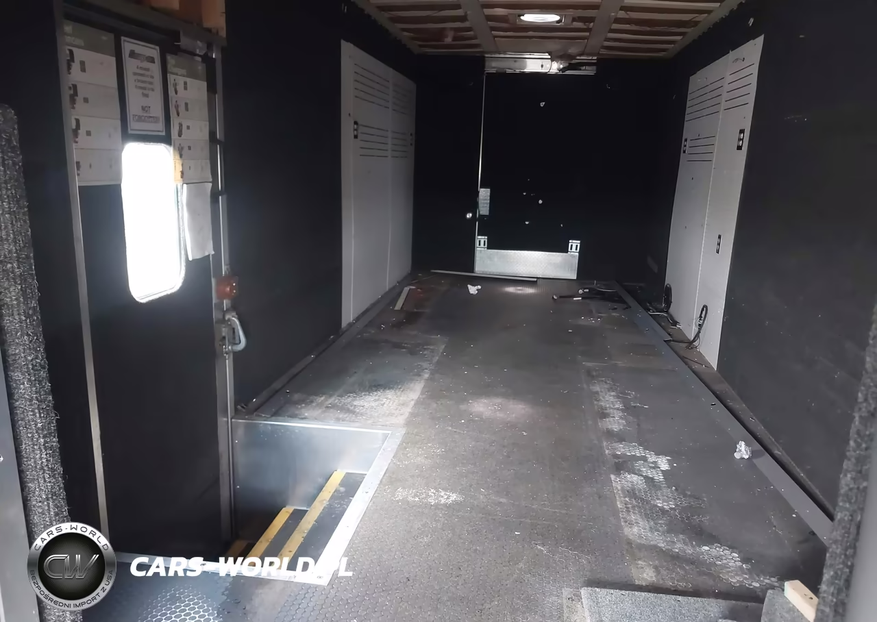 2020 Freightliner M2 106 VIN:1FVACWFC9LHLX7596 - 8