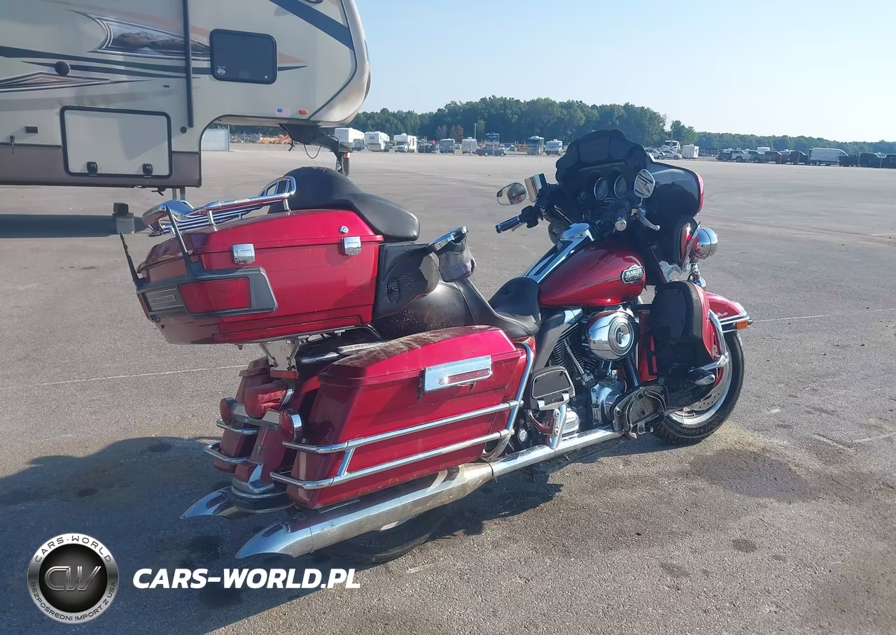 2008 Harley-Davidson Flhtcui VIN:1HD1FC4128Y703134 - 4