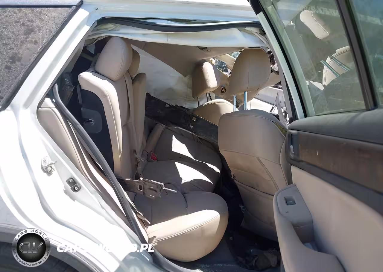 2016 Subaru Outback 2.5I Limited VIN:4S4BSANC1G3229352 - 8